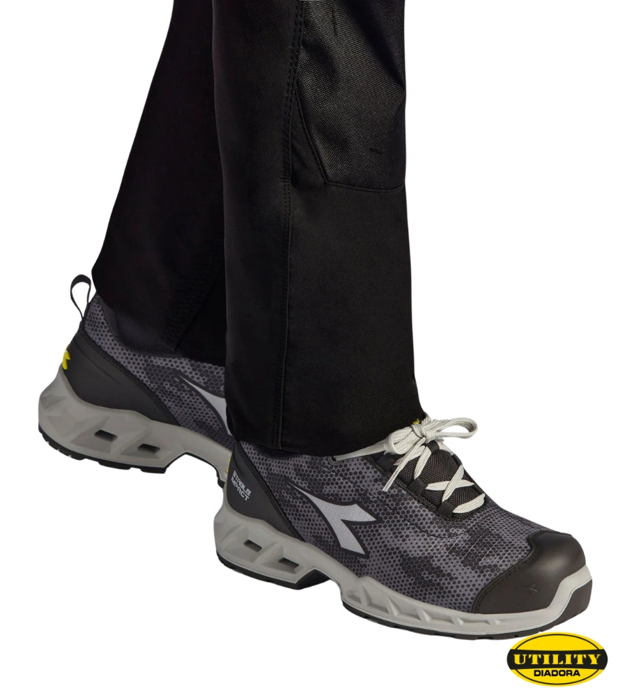 SHARK STABLE IMPACT LOW S1P